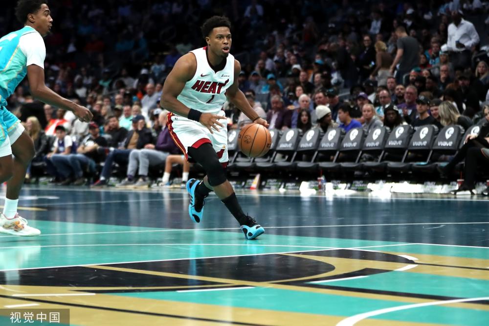 入的前锋 入的前锋